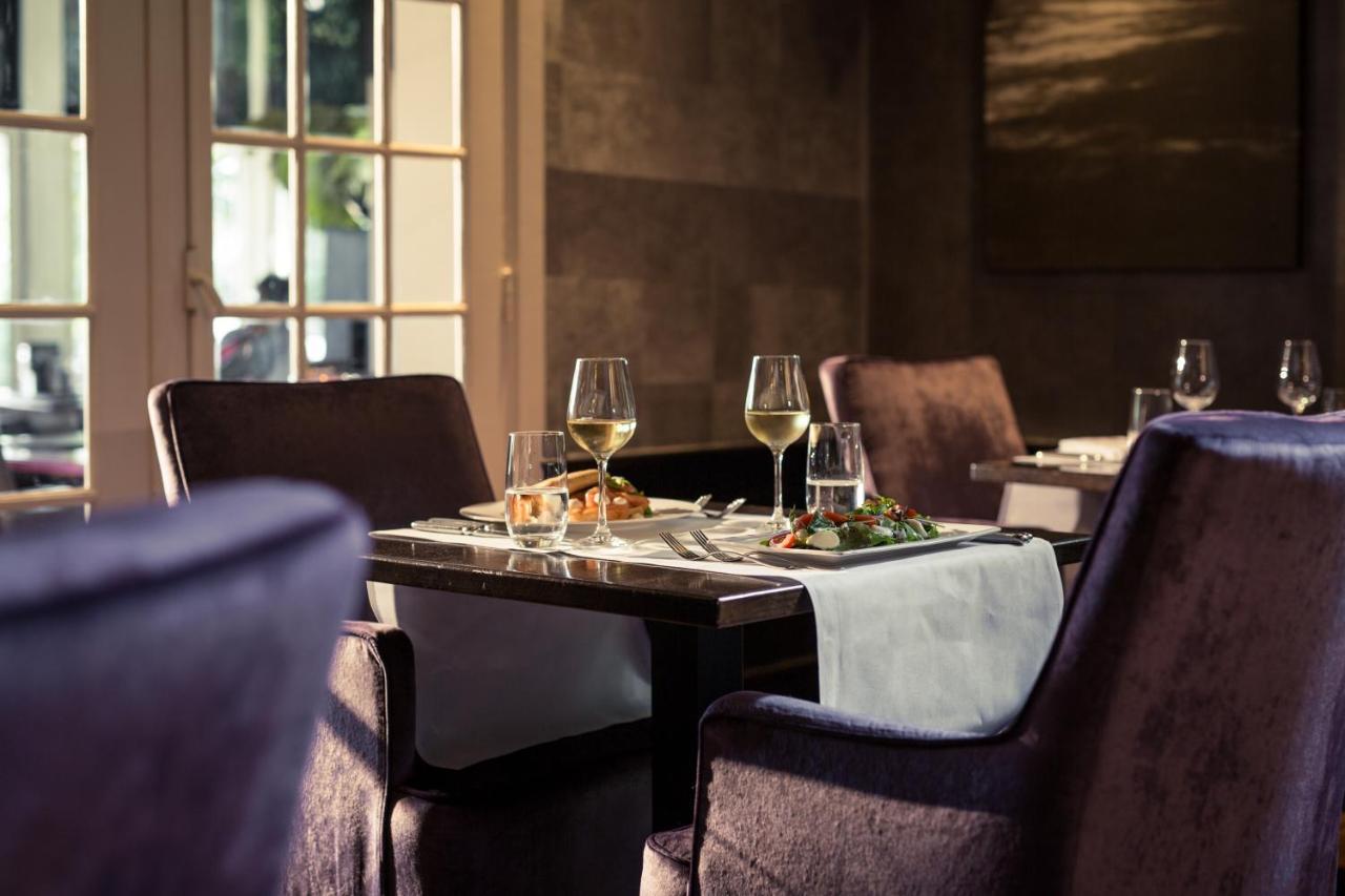 Hotel Restaurant De Wolfsberg คูส์บีค ภายนอก รูปภาพ